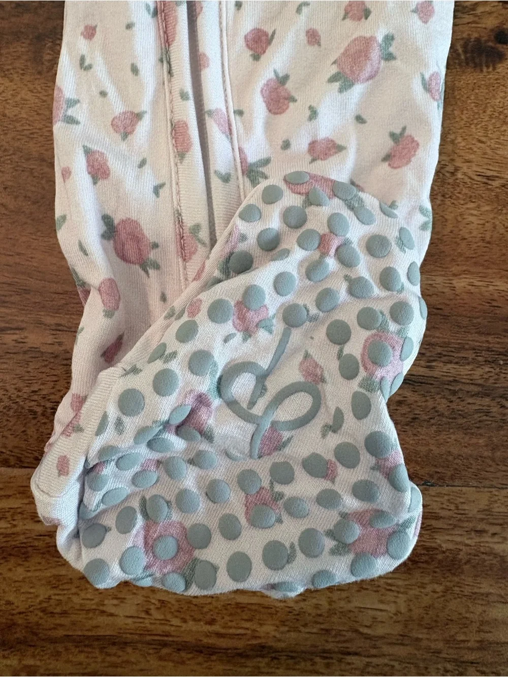 NWT Dear Perli Baby Girl Bamboo Footie Zippered 1 Piece Rosie Posie 6-12 Months - Picture 7 of 9